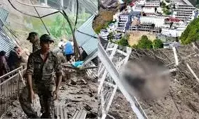 वैष्णो देवी यात्रा में पहाड़ ने ली 8 श्रद्धालुओं की जान, 14 घायल; अर्धकुंवारी मार्ग पर भूस्खलन, प्रशासन ने यात्रा स्थगित की चेतावनी