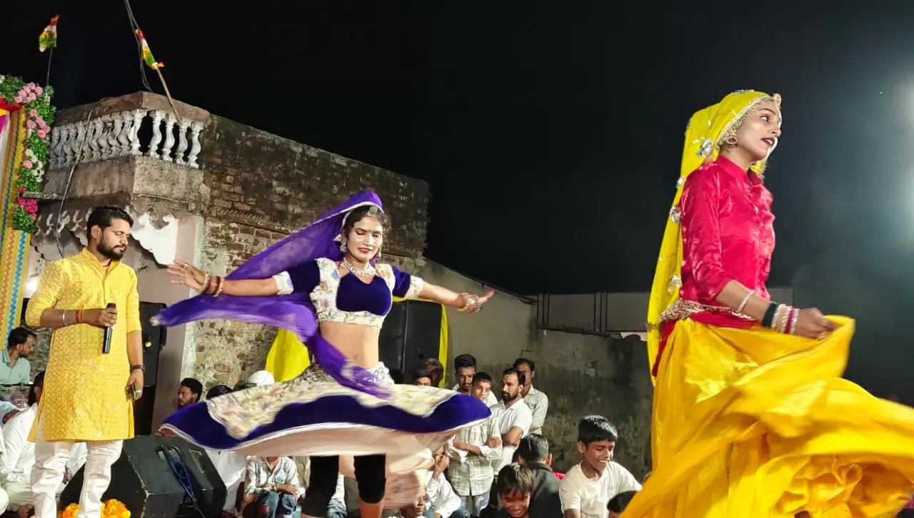 गेरी गेरी बिरखा भाया थे पाछा किया जाओ- हर्षित