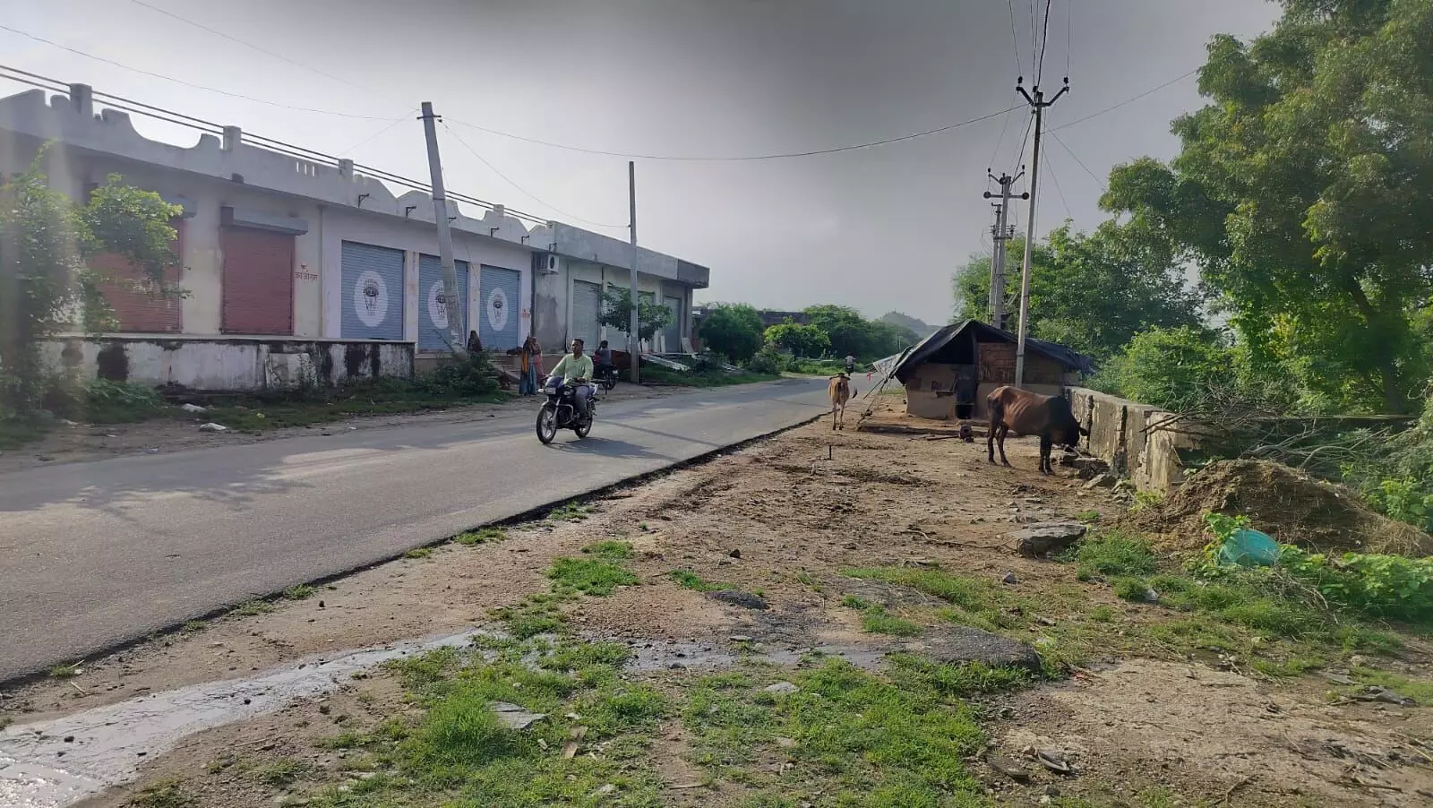 बोराणा रायपुर मेन रोड किनारे सरकारी जमीन पर अतिक्रमण, आए दिन हो रहे हादसे