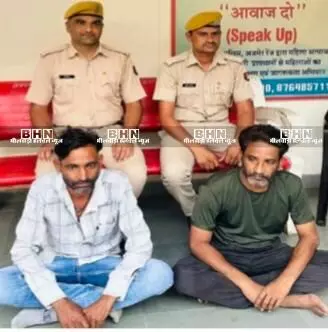 13 लाख की लूट और महिला से छेड़छाड़ के दो इनामी वारंटी डिटेन