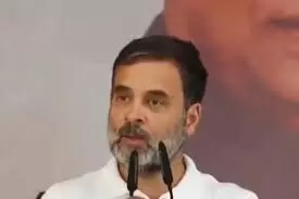 राहुल गांधी ने मधुबनी में साधा BJP पर निशाना, बोले: वोट चोरी चुप्पी में नहीं सहनी राहुल गांधी ने मधुबनी में साधा BJP पर निशाना, बोले: वोट चोरी चुप्पी में नहीं सहनी