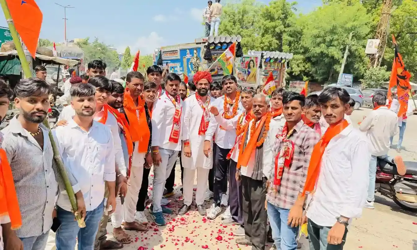 भादवी छट के उपलक्ष्य मै गाडरी समाज ने निकाली वाहन रैली