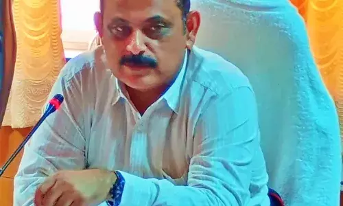 समयबद्ध रूप से हों जनहित के कार्य, अंतिम छोर तक हर योजना का हो प्रभावी क्रियान्वयन :कलक्टर