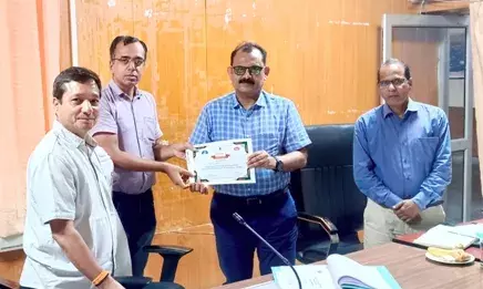 सरकार की मंशा अनुरूप मरीजों को मिले उत्तम स्वास्थ्य सेवाएं :कलक्टर