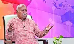 RSS प्रमुख के बयानों पर बवाल, राशिद अल्वी का तीखा हमला: क्या भागवत देश में विस्फोट चाहते हैं?