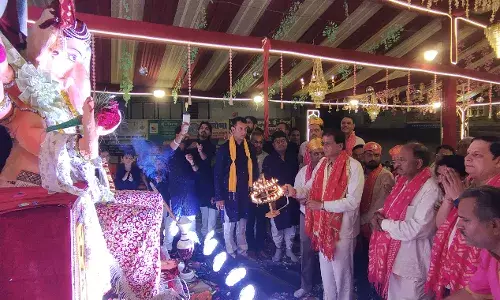 विधायक कृपलानी ने किया सुभाष चौक पर वीर तेजाजी लोक नाटिका का शुभारंभ