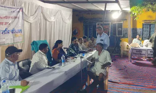 करसाना ग्राम पंचायत में रात्रि चौपाल आयोजित,जिला कलक्टर ने सुनी आमजन की समस्याएं