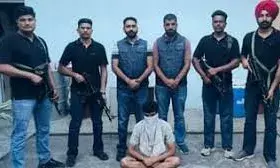 पेपर लीक और डमी अभ्यर्थी बैठाने के आरोपी विनोद रेवाड़ को SOG ने ओडिशा से दबोचा पेपर लीक और डमी अभ्यर्थी बैठाने के आरोपी विनोद रेवाड़ को SOG ने ओडिशा से दबोचा