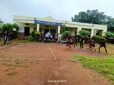 खेल दिवस पर कबड्डी प्रतियोगिता का आयोजन