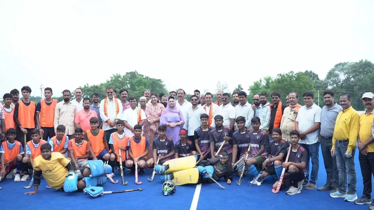 सांसद खेल महोत्सव और राष्ट्रीय खेल दिवस प्रतियोगिताओं का शुभारंभ