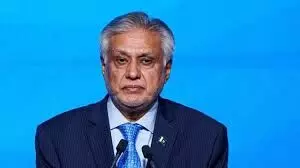 भारत के सामने फिर गिड़गिड़ाया पाकिस्तान, इशाक डार बोले- शर्तों के साथ बातचीत को तैयार