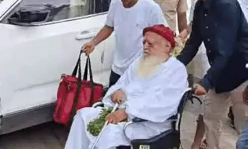 आसाराम का जोधपुर जेल में सरेंडर:जनवरी में मिली थी जमानत आसाराम का जोधपुर जेल में सरेंडर:जनवरी में मिली थी जमानत