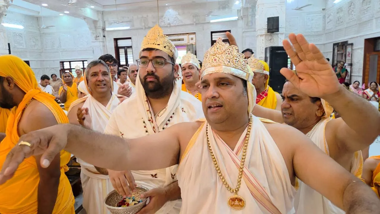 उत्तम आर्जव धर्म पर प्रवचन, सामूहिक पूजन और शांतिधारा आयोजित उत्तम आर्जव धर्म पर प्रवचन, सामूहिक पूजन और शांतिधारा आयोजित