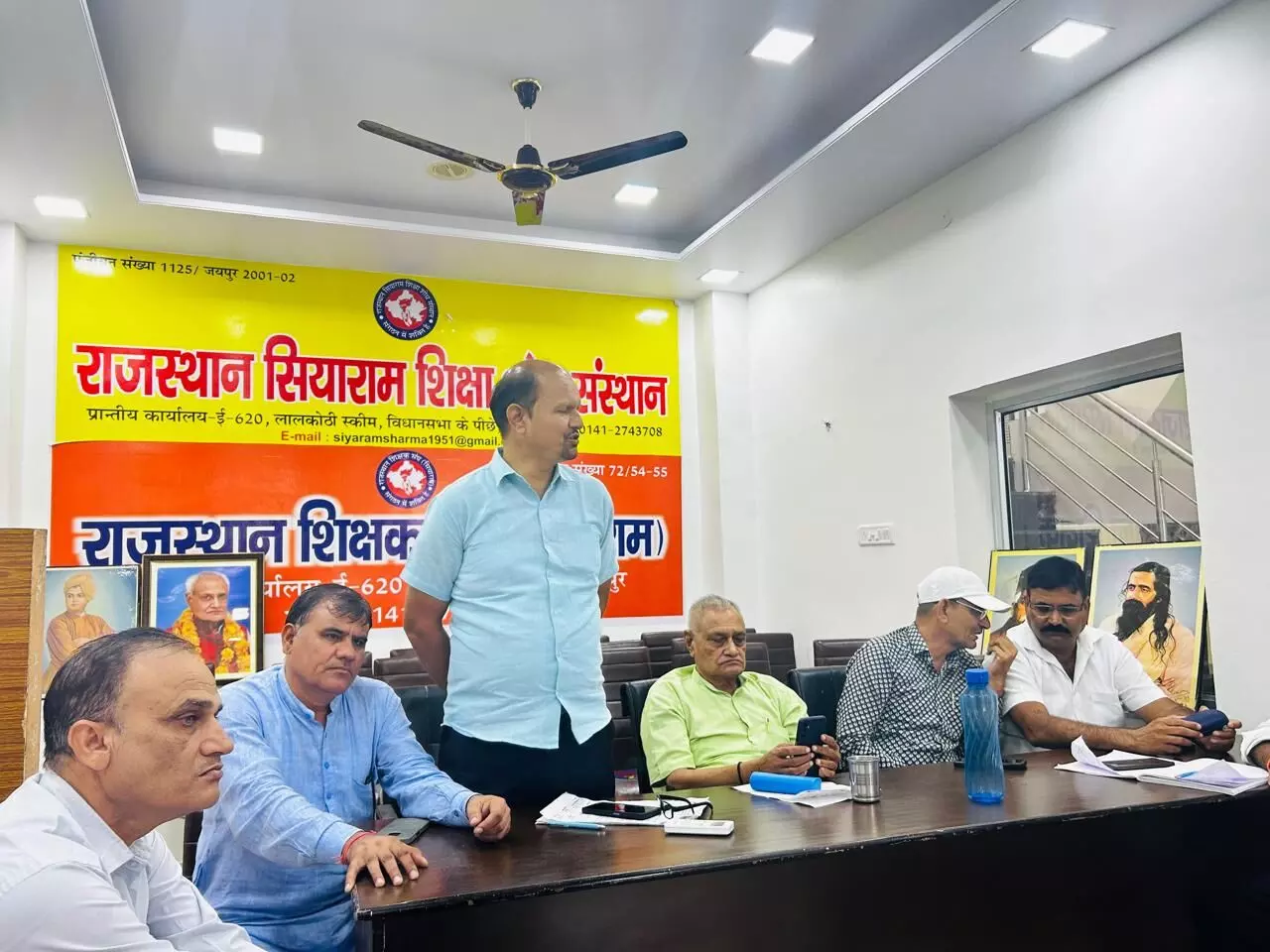 शिक्षक संघ सियाराम पदोन्नति पर यथावत कार्यग्रहण मामले में दायर करेगा जनहित याचिका शिक्षक संघ सियाराम पदोन्नति पर यथावत कार्यग्रहण मामले में दायर करेगा जनहित याचिका