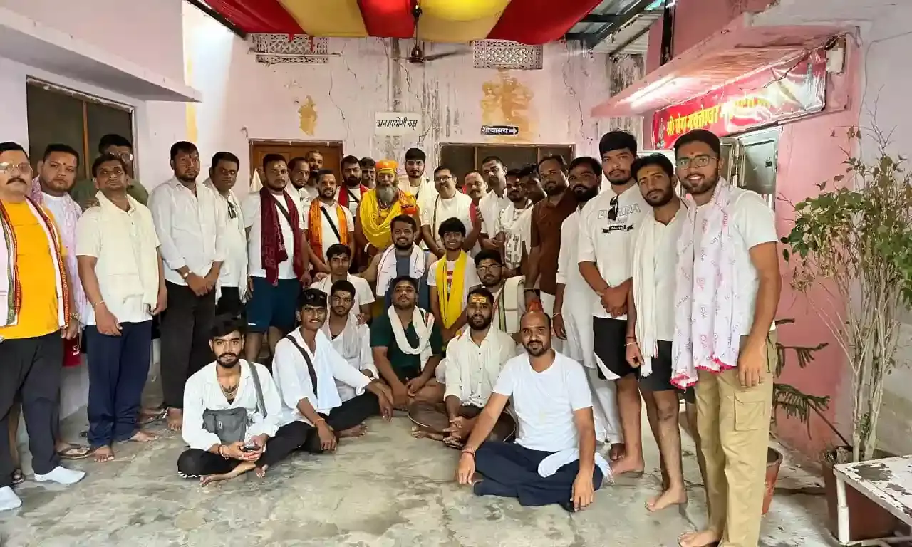 श्री सांवरिया सेठ की तीन दिवसीय पदयात्रा पुर से शुरू, मंडफिया में भंडारे के साथ समापन