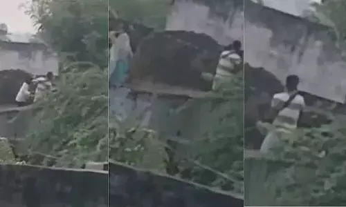 डीग में आपसी रंजिश में हाथापाई के बाद चली गोलियां, छावनी में तब्दील हुआ इलाका डीग में आपसी रंजिश में हाथापाई के बाद चली गोलियां, छावनी में तब्दील हुआ इलाका