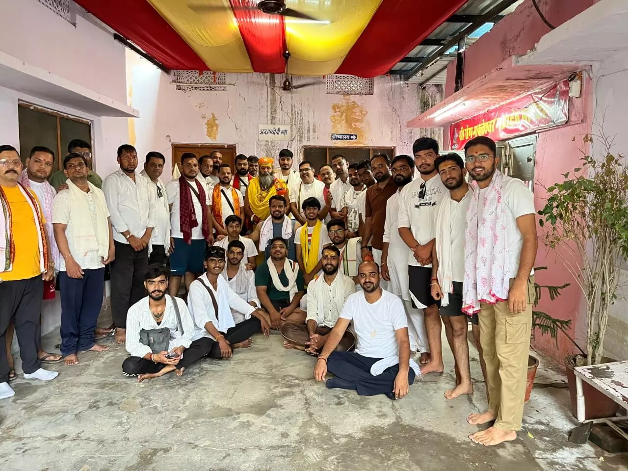 श्री सांवरिया सेठ की तीन दिवसीय पदयात्रा पुर से शुरू, मंडफिया में भंडारे के साथ समापन