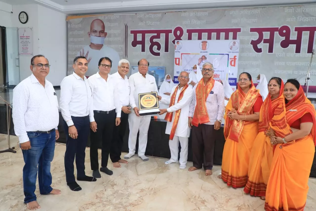 तेरापंथ नगर में विकास महोत्सव एवं भामाशाह सम्मान समारोह आयोजित तेरापंथ नगर में विकास महोत्सव एवं भामाशाह सम्मान समारोह आयोजित