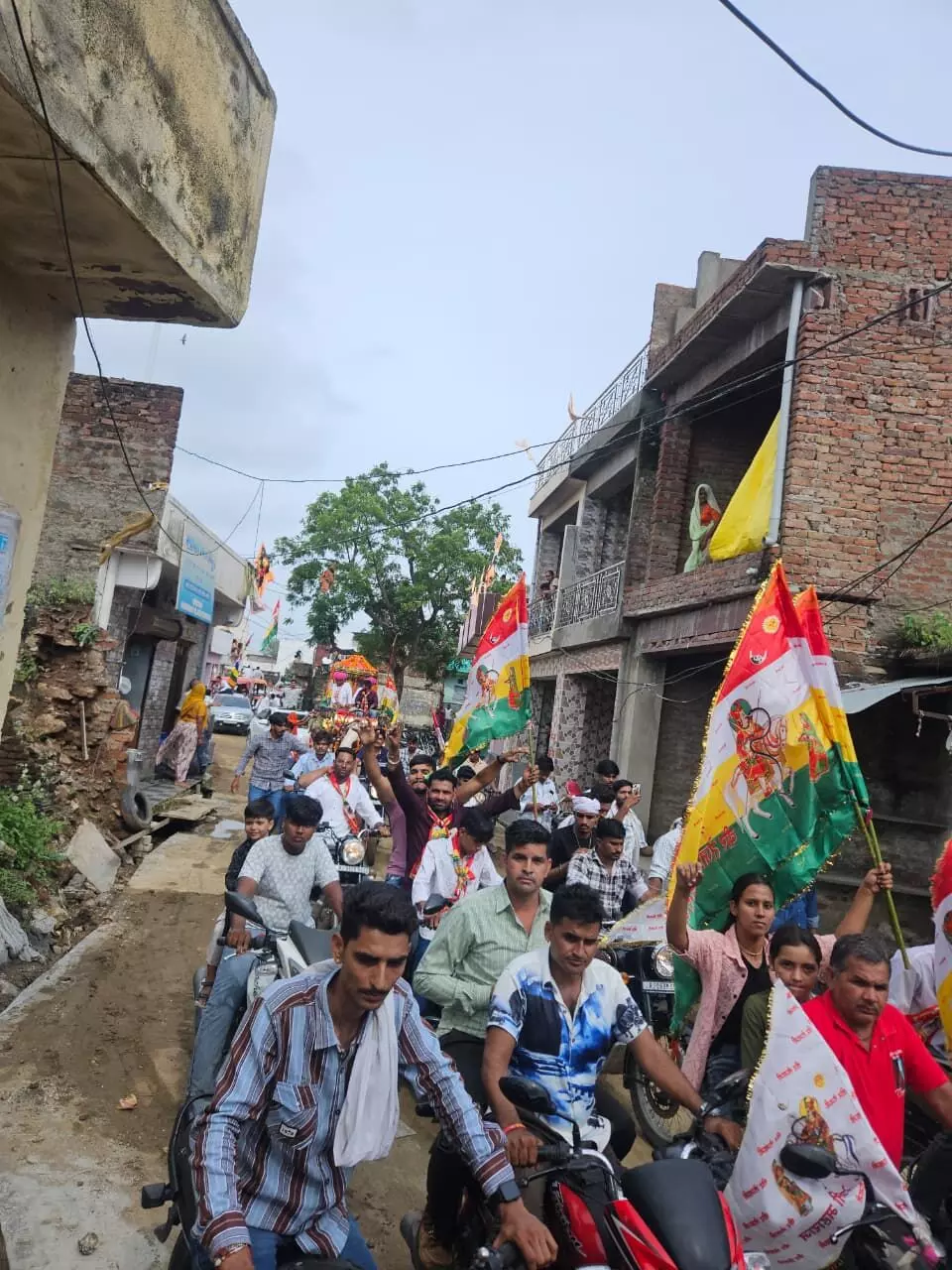 रायपुर में जाट समाज ने धूमधाम से निकाली ट्रैक्टर वाहन रैली