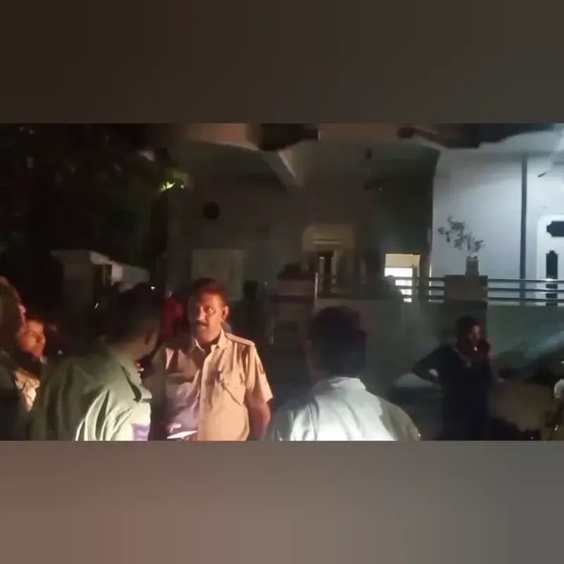 शहर में बेखौफ बदमाश-व्यापारी पिता पुत्र पर हमला कर लूटे 12 लाख रुपए, दहशत में लोग