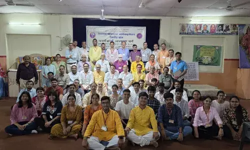 नेशनल मेडिकोज ऑर्गेनाइजेशन के अभ्यास वर्ग में चिकित्सकों और विद्यार्थियों ने लिया सेवा का संकल्प