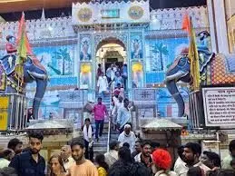 चारभुजा नाथ धाम में जलझूलनी एकादशी महोत्सव : भक्तों का उमड़ा सैलाब, गूंजे “चारभुजा नाथ की जय”सोने के बेवाण में ठाकुरजी की शाही सवारी कल चारभुजा नाथ धाम में जलझूलनी एकादशी महोत्सव : भक्तों का उमड़ा सैलाब, गूंजे “चारभुजा नाथ की जय”सोने के बेवाण में ठाकुरजी की शाही सवारी कल