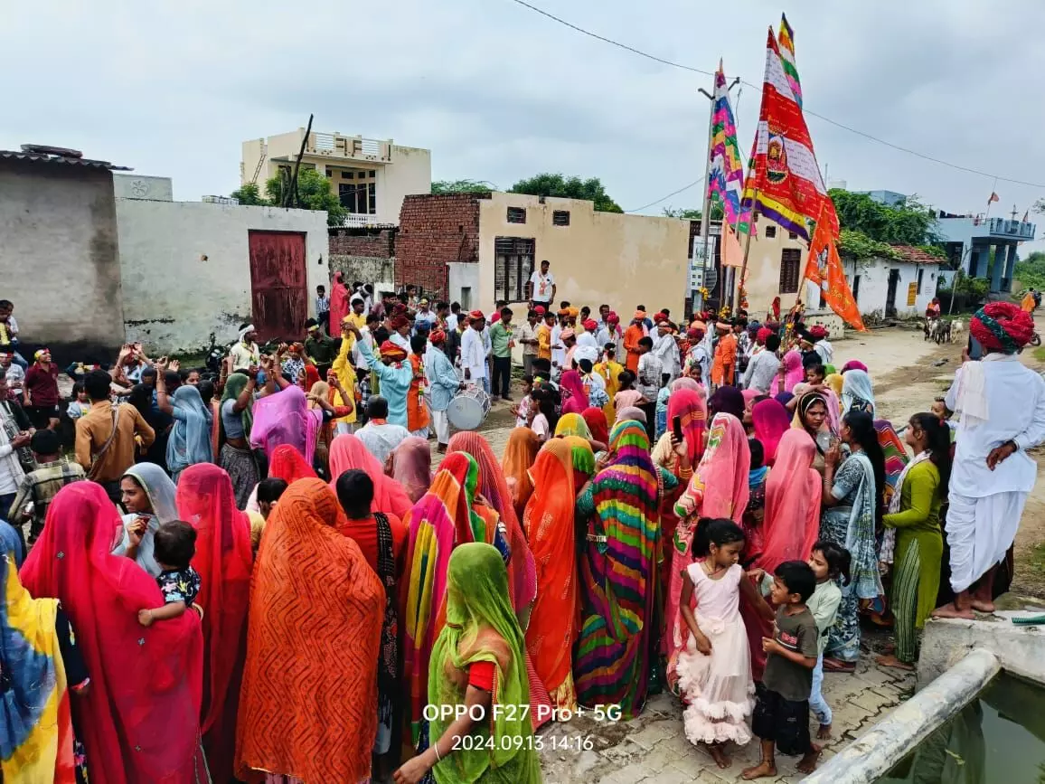 तेजाजी दशमी पर कई गांवों में हुए भव्य आयोजन, श्रद्धालुओं ने लिया आशीर्वाद तेजाजी दशमी पर कई गांवों में हुए भव्य आयोजन, श्रद्धालुओं ने लिया आशीर्वाद