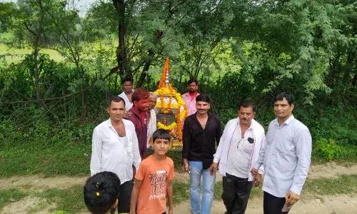 चीड़ खेड़ा में गूंजे जयकारे, देव विमानों के दर्शन को उमड़ा जनसैलाब