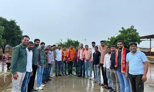 भादवा माह और गणेशोत्सव पर युवा कांग्रेस पदाधिकारियों ने की गौ सेवा