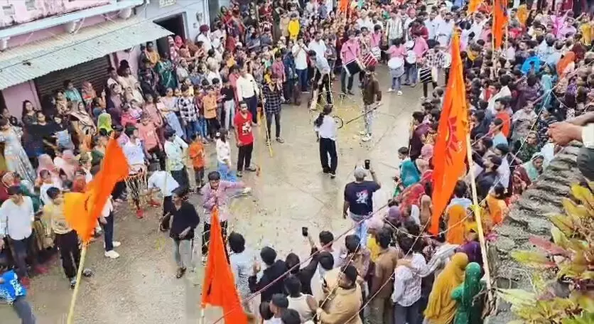 दांथल श्याम को नोका में कराया जलविहार, लगाया विशाल छप्पन भोग