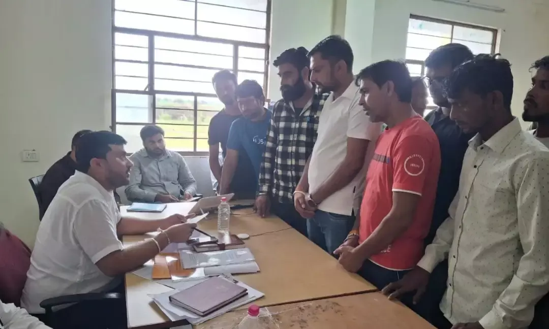 फूलियाकलां उपखंड पर जनसुनवाई हुई