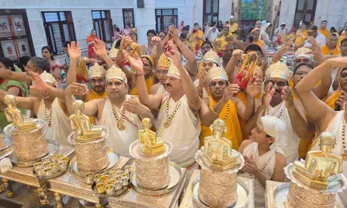 उत्तम त्याग धर्म से ही जीवन होता है सार्थक : पं. शास्त्री