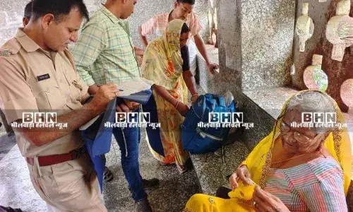 बस स्टैंड पर दिन दहाड़े वृद्ध महिला के गहने लूटे, वारदात से दहशत