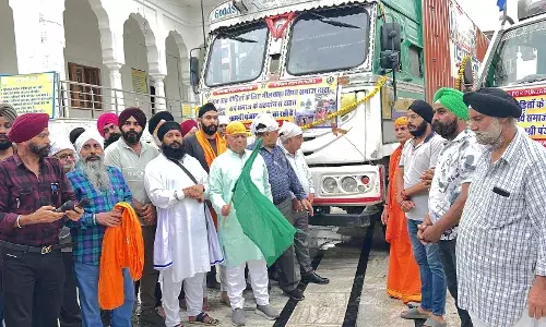 भीलवाड़ा से पंजाब के बाढ़ पीड़ितों के लिए भेजी गई राहत सामग्री