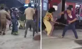 देवरिया में सड़क पर रील बनाते समय भीषण हादसा, महिला समेत तीन की मौत