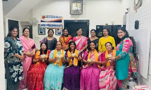 महावीर इंटरनेशनल मीरा केंद्र ने महिला शिक्षकों का सम्मान किया