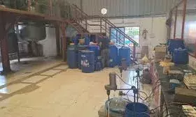 तेलंगाना में सबसे बड़ी ड्रग्स फैक्ट्री का पर्दाफाश, 12 हजार करोड़ का माल जब्त तेलंगाना में सबसे बड़ी ड्रग्स फैक्ट्री का पर्दाफाश, 12 हजार करोड़ का माल जब्त