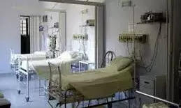 बीमा योजनाओं से आयुष पद्धतियां बाहर, इलाज महंगा और मुश्किल बीमा योजनाओं से आयुष पद्धतियां बाहर, इलाज महंगा और मुश्किल