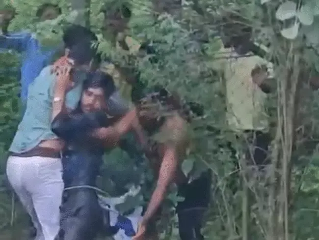 भोपालगढ़ में युवक बहा, ग्रामीणों ने बचाई जान