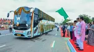 भीलवाड़ा सहित 12 डिपो को मिली 160 नई ब्लू लाइन बसें भीलवाड़ा सहित 12 डिपो को मिली 160 नई ब्लू लाइन बसें