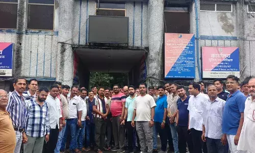 पार्षद प्रतिनिधि पर जानलेवा हमला, वार्डवासियों ने प्रशासन को सौंपा ज्ञापन