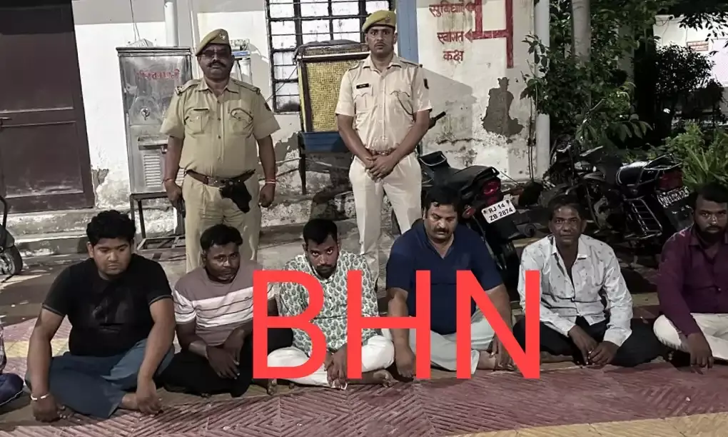 गुलाबपुरा पुलिस का वाटर प्लांट पर छापा,जुआ खेलते सात गिरफ्तार, दांव पर लगे 24 हजार रुपये बरामद