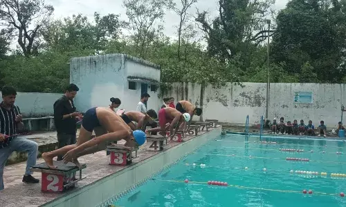 शाहपुरा में जिला स्तरीय तैराकी प्रतियोगिता का आगाज, छात्रों ने दिखाया दमदार प्रदर्शन