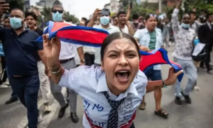 नेपाल में हिंसक प्रदर्शन के बाद सरकार ने हटाया सोशल मीडिया बैन