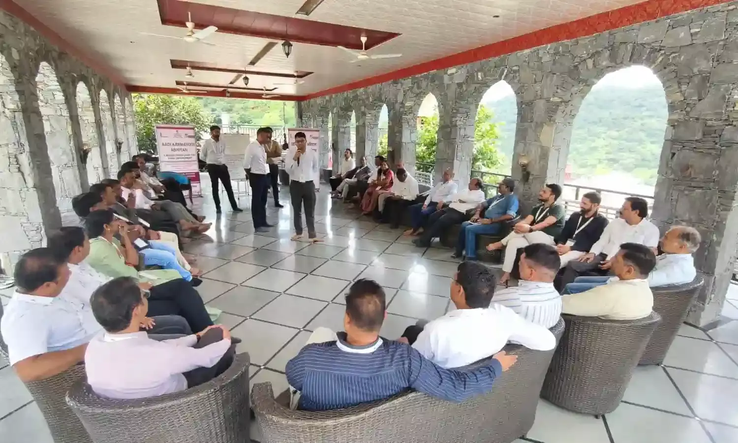 धरती आबा जनजाति ग्राम उत्कर्ष अभियान का सुनिश्चित हो सफल क्रियान्वयन :हसीजा