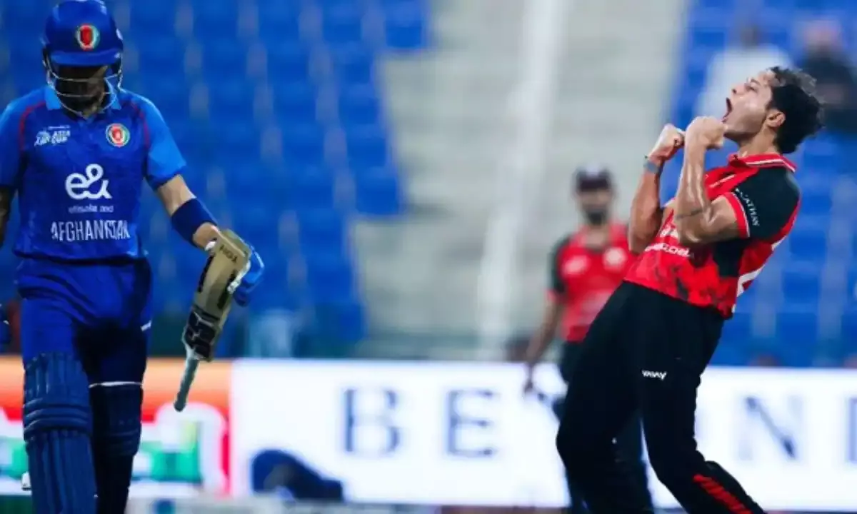 एशिया कप 2025 का धमाकेदार आगाज: अफगानिस्तान ने टॉस जीतकर पहले बल्लेबाजी चुनी, हांगकांग के खिलाफ रोमांचक शुरुआत एशिया कप 2025 का धमाकेदार आगाज: अफगानिस्तान ने टॉस जीतकर पहले बल्लेबाजी चुनी, हांगकांग के खिलाफ रोमांचक शुरुआत