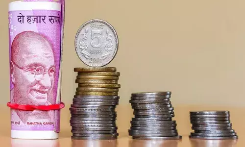 सेविंग्स और इन्वेस्टमेंट स्कीम में बढ़ी दिलचस्पी, टैक्स छूट का लोग उठा रहे भरपूर फायदा