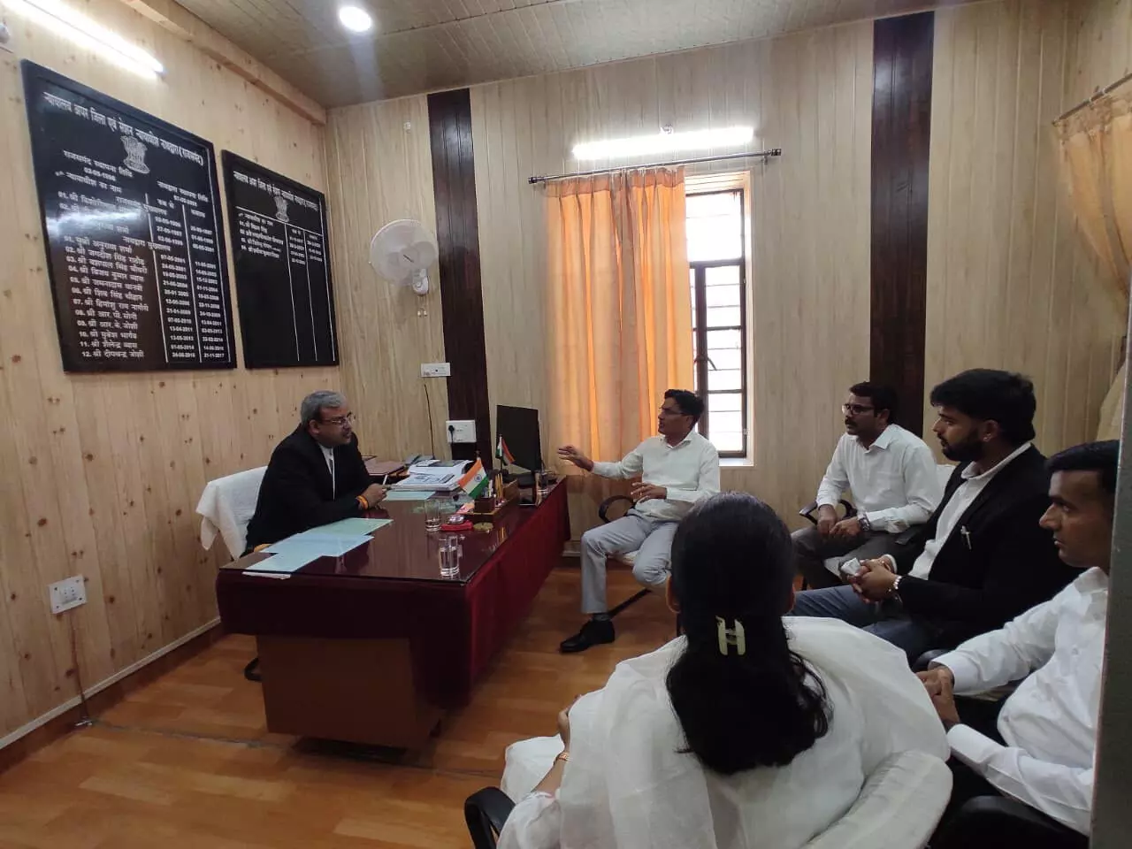 लोक अदालत को लेकर न्यायिक अधिकारीगण की संयुक्त बैठक