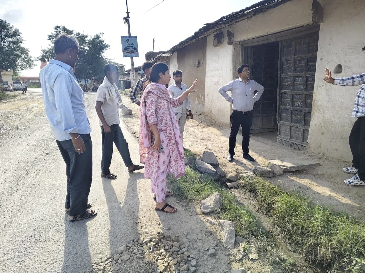 स्टेट हाइवे पर गड्डे,आए दिन हो रहे हादसे,टोल वसूली चालू,सरपंच संघ ने दी आंदोलन की चेतावनी