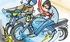 दो बाइक भिड़ी, एक युवक की मौत, एक अन्य चोटिल दो बाइक भिड़ी, एक युवक की मौत, एक अन्य चोटिल